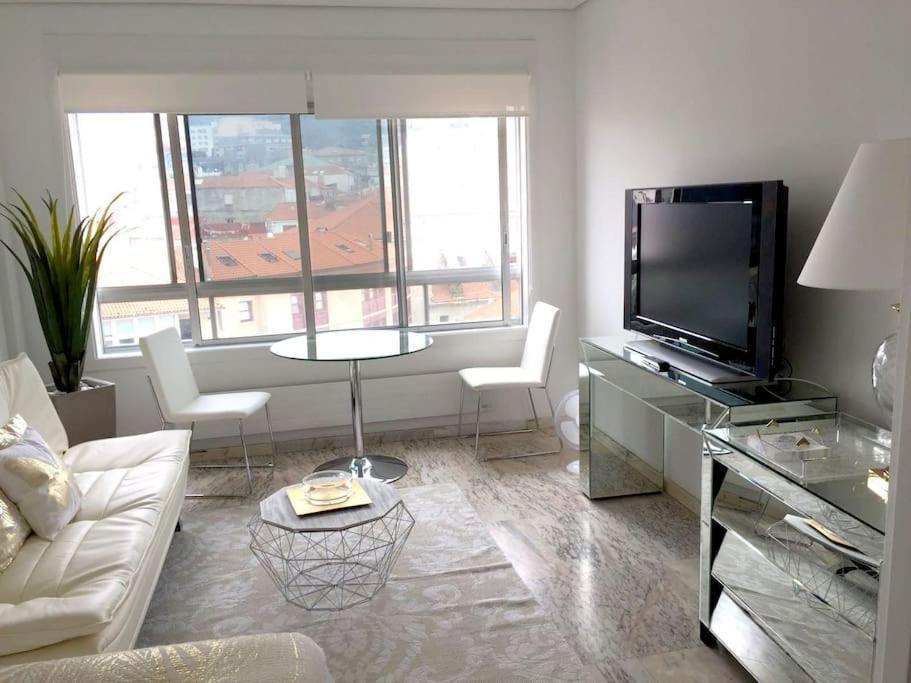 Elegancia Y Confort En El Centro Vigo Exterior foto